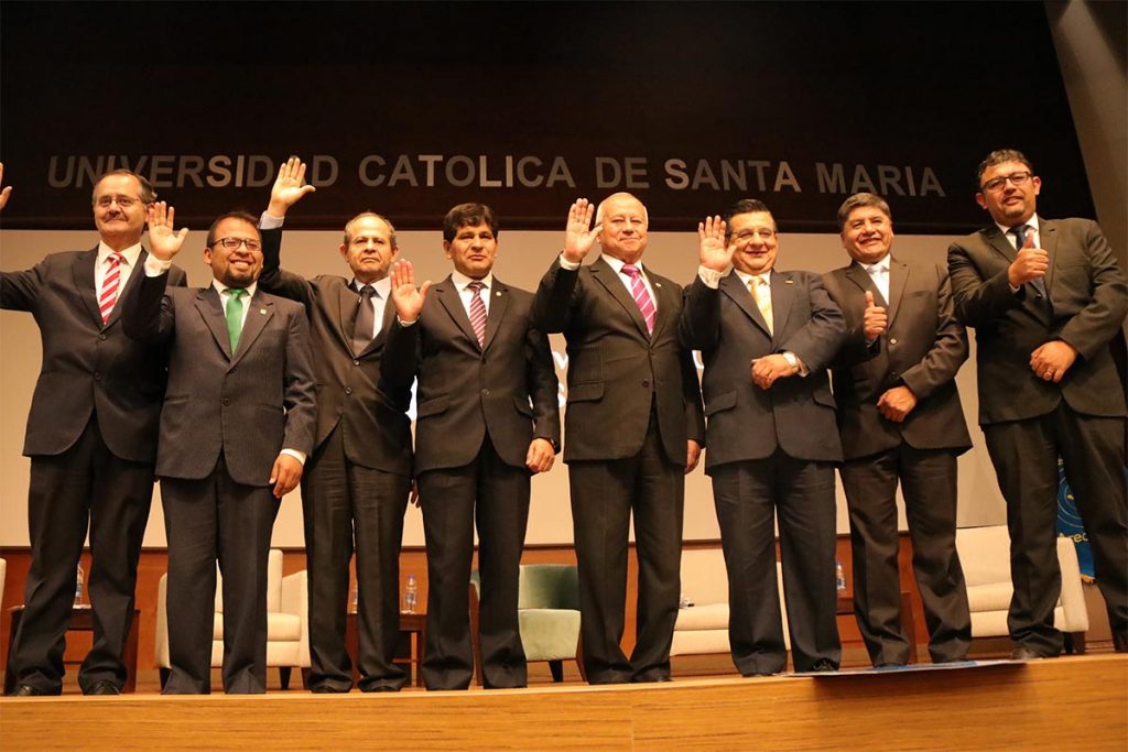 candidatos-a-la-alcaldia-de-arequipa-2018-debate-ucsm-con-rector