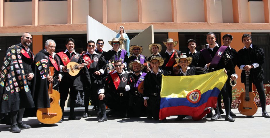 tunas-universitarias-espana-colombia-y-peru-se-presentan-en-la-catolica