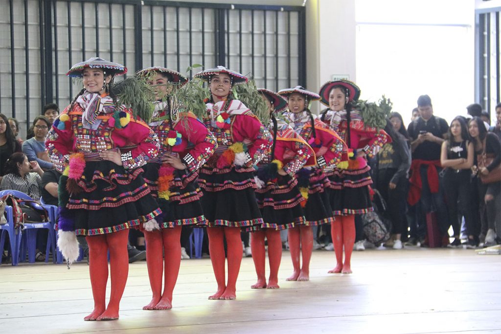 ix-concurso-de-danzas-folcloricas-interescuelas-ucsm_0002_img_9838