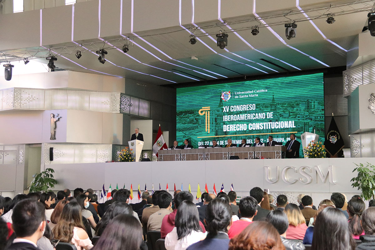 mil-200-asistentes-participaron-en-la-inauguracion-del-xv-congreso-iberoamericano-de-derecho-constitucional-2